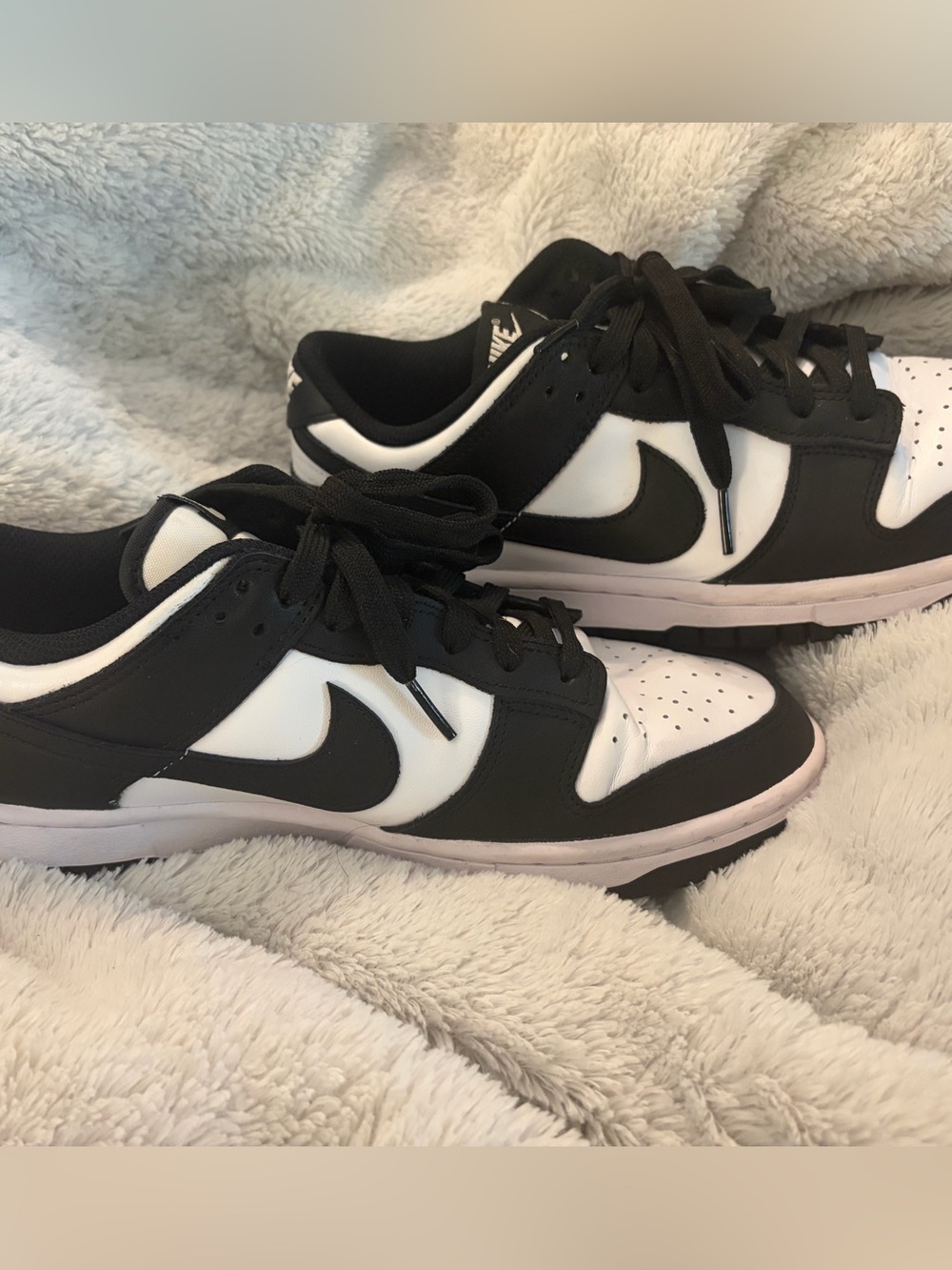 Women’s Nike Panda Dunks- Size 9, Worn Once, GREAT CONDITION!